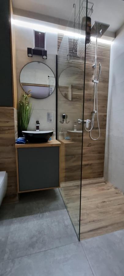 Apartament Luxloft Apartment Пиецховице Екстериор снимка