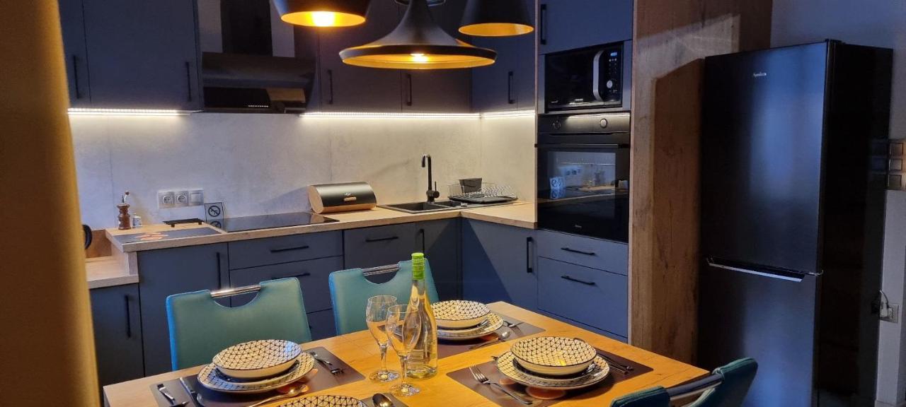 Apartament Luxloft Apartment Пиецховице Екстериор снимка